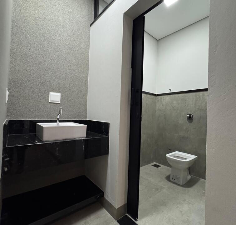 WhatsApp Image 2026-04-22 at 10.00.40 (1)